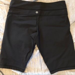 Lululemon black biker shorts size 8